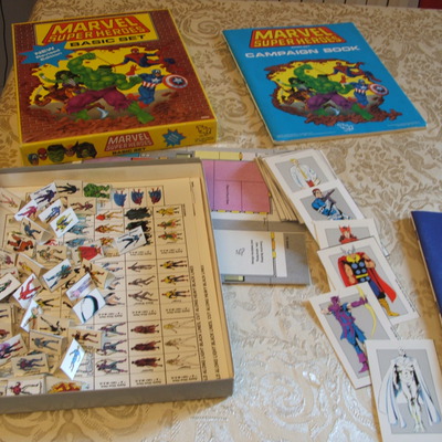 Marvel Super Heroes box and tokens